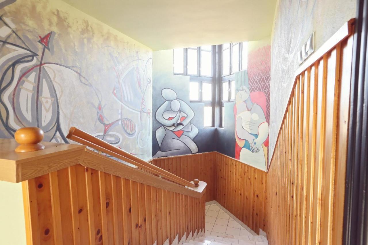 Dezire Guesthouse バイレ・ウヌ・マイ エクステリア 写真