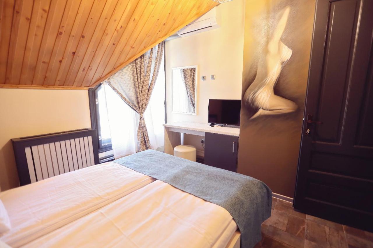 Dezire Guesthouse バイレ・ウヌ・マイ エクステリア 写真