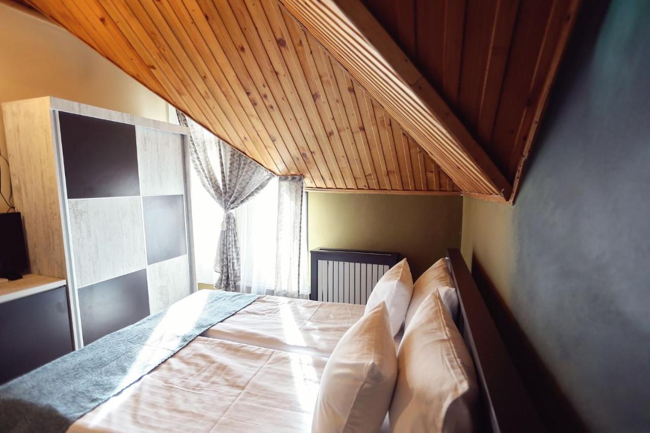 Dezire Guesthouse バイレ・ウヌ・マイ エクステリア 写真